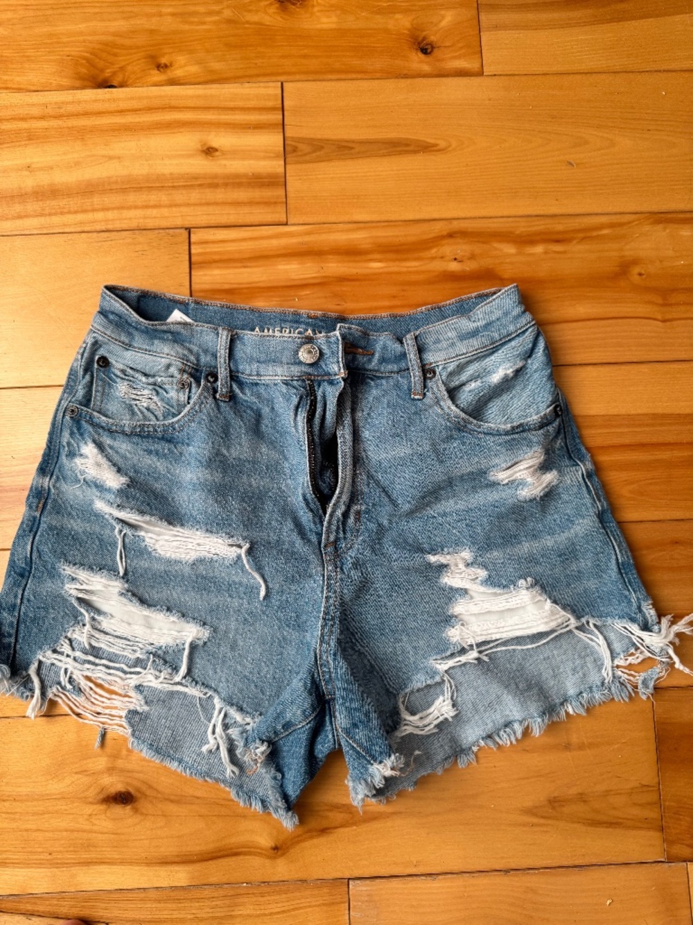 American eagle distressed Jean shorts